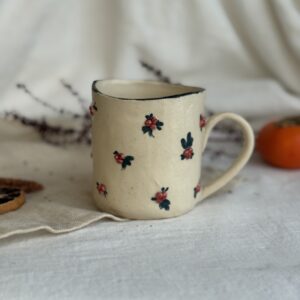 Red berry Christmas mug